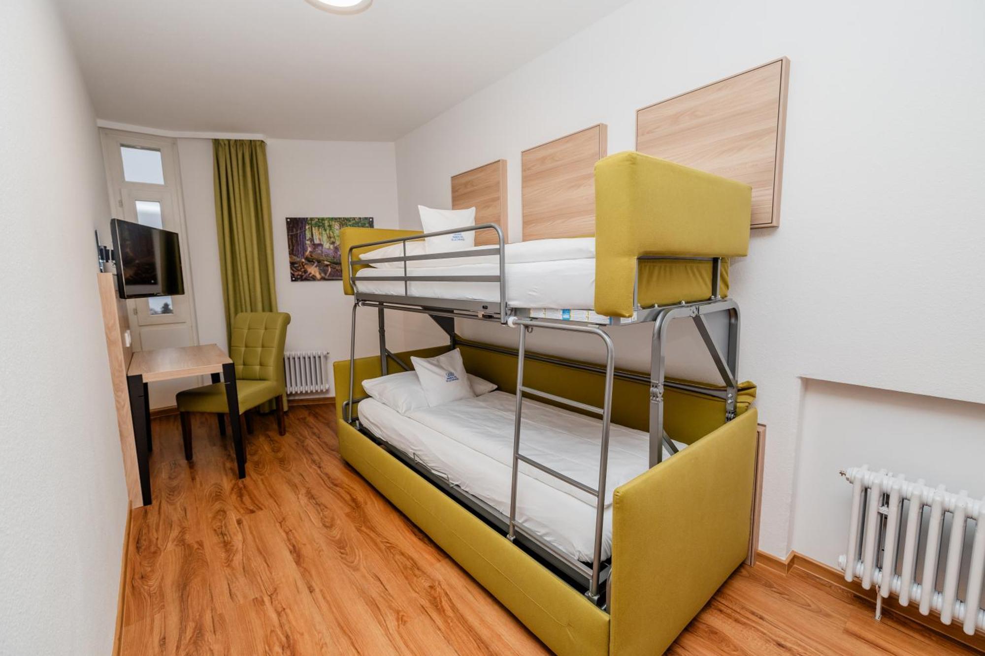 Parkhotel St.Leonhard Иберлинген Экстерьер фото